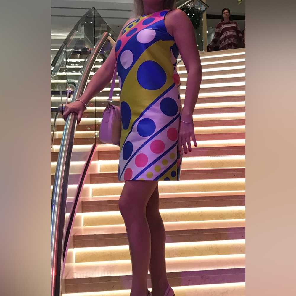 Boutique Moschino short multicolored dress. Perfect for summer.